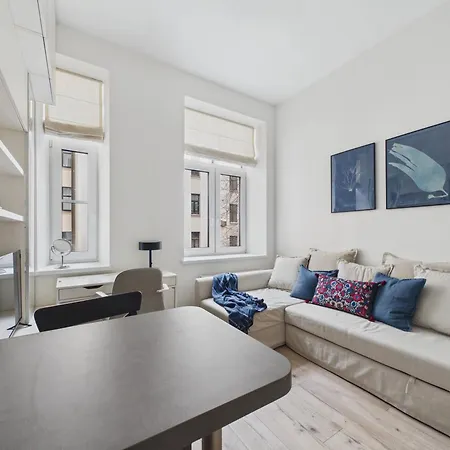 Dzīvoklis In Centre - Compact & Functional Riga