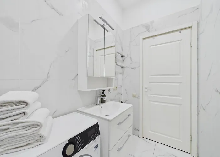 In Centre - Compact & Functional Dzīvoklis